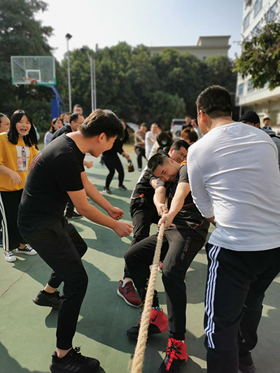 fun tug of war